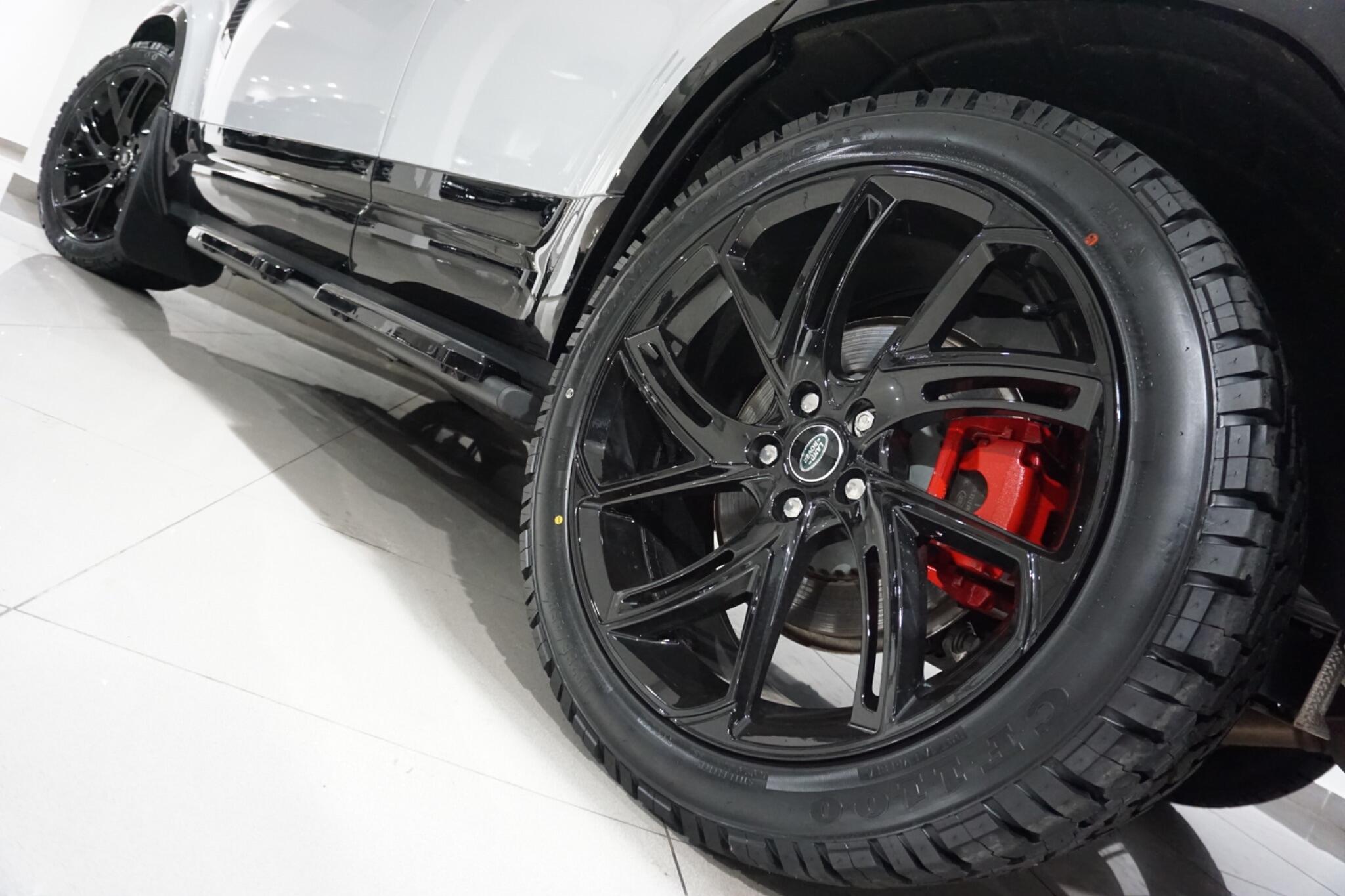 Land Rover Defender 110 2.0 P400e 15.4kWh XS Edition SUV 5dr Petrol Plug-in Hybrid Auto 4WD Euro 6 (s/s) (404 ps)